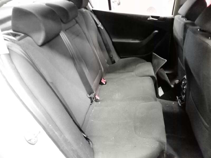 VOLKSWAGEN Passat B6 (2005-2010) Aizmugurējo labo durvju loga vadības motorīts 974228104,E1-B6-20-1 18421496