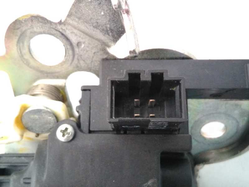 AUDI A6 C6/4F (2004-2011) Замок крышки багажника 8K9828505, E2-A1-19-5 18570473