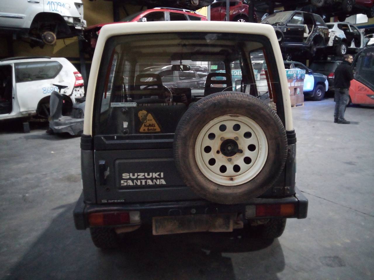 SUZUKI Samurai SJ20 (1981-1998) Регулятор вікна лівої передньої двері 21818977