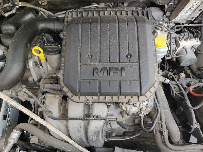 VOLKSWAGEN Polo 5 generation (2009-2017) Маторчик стеклоподъемника задней правой двери 6R0959812N, 0130822533, E1-A5-51-1 18476148