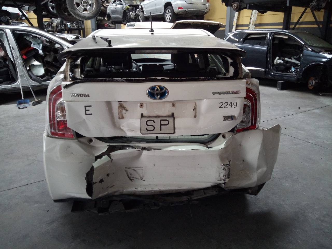 SKODA Prius 3 generation (XW30) (2009-2015) Takaluukun lasinpyyhkijän moottori 8513047021,2596002240,E2-B4-9-1 20957922