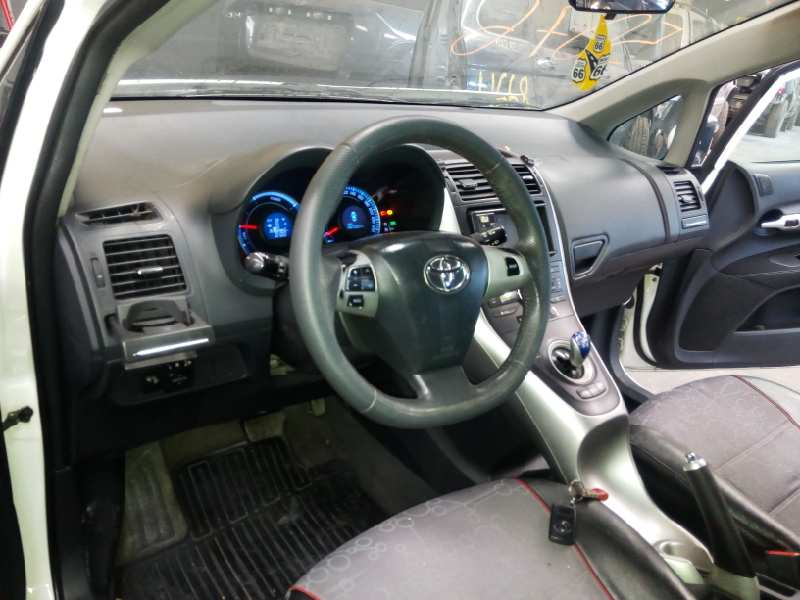 TOYOTA Auris 1 generation (2006-2012) Bėgių svirties (perjungimo svirties) bumbulas E3-B2-8-3 24483493