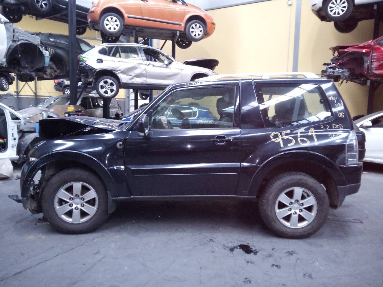 VOLKSWAGEN Pajero 4 generation (2006-2023) Μηχανισμός υαλοκαθαριστήρα μπροστινού παρμπρίζ 8492007352 18754396