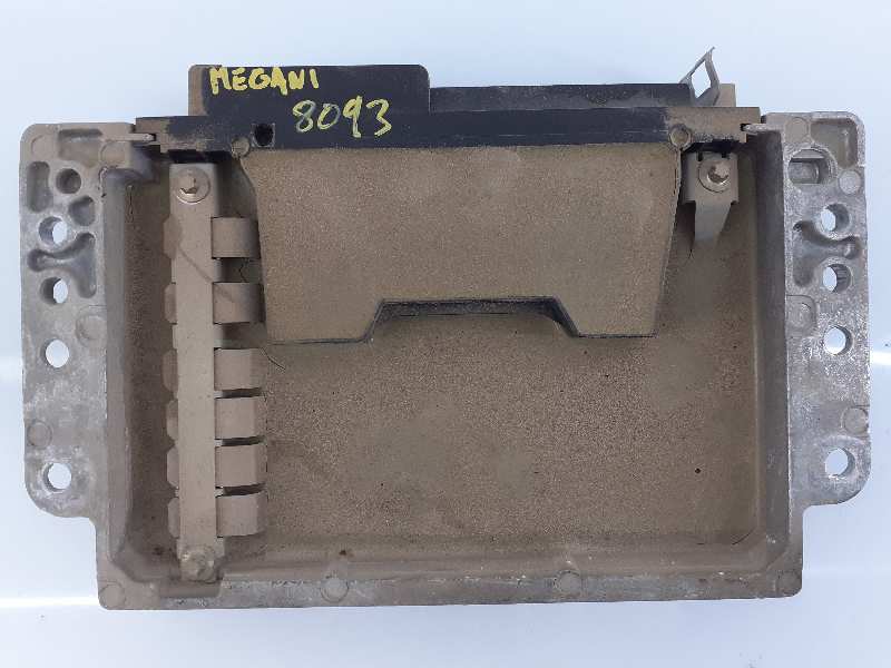 RENAULT Megane 2 generation (2002-2012) Motorkontrollenhet ECU 7700105983, E2-A1-6-1 18657095