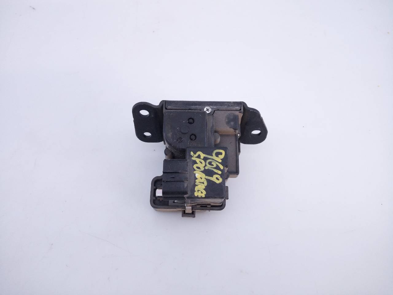 KIA Sportage 3 generation (2010-2015) Tailgate Boot Lock 812303W000, E2-B5-50-2 18758871