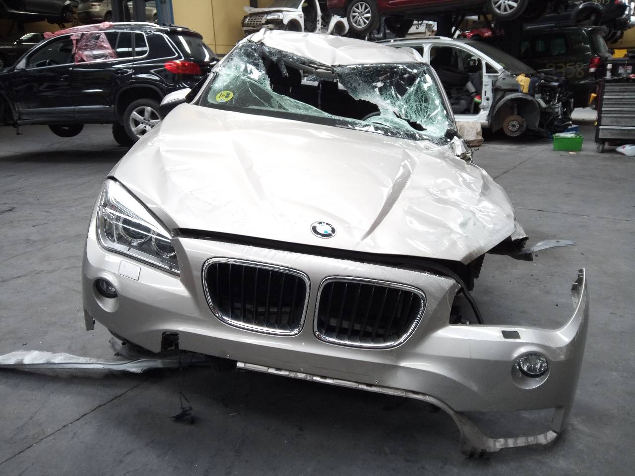 BMW X1 E84 (2009-2015) Vairo stiprintuvo siurblys 24037242