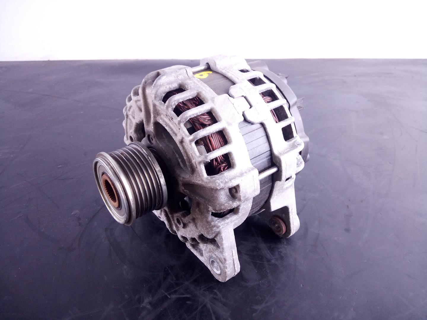 RENAULT Megane 3 generation (2008-2020) Alternator 231004EA0AF, F000BL0825, P3-B5-9-1 23300892