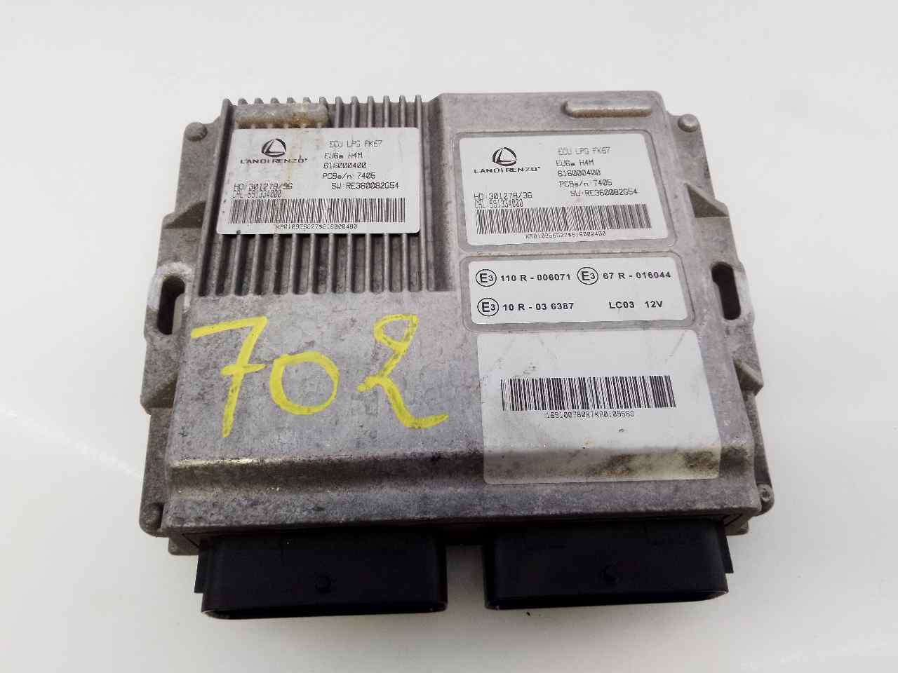 DACIA Dokker 1 generation (2012-2024) Engine Control Unit ECU 30127836, 591334000, E2-A1-34-6 24046154