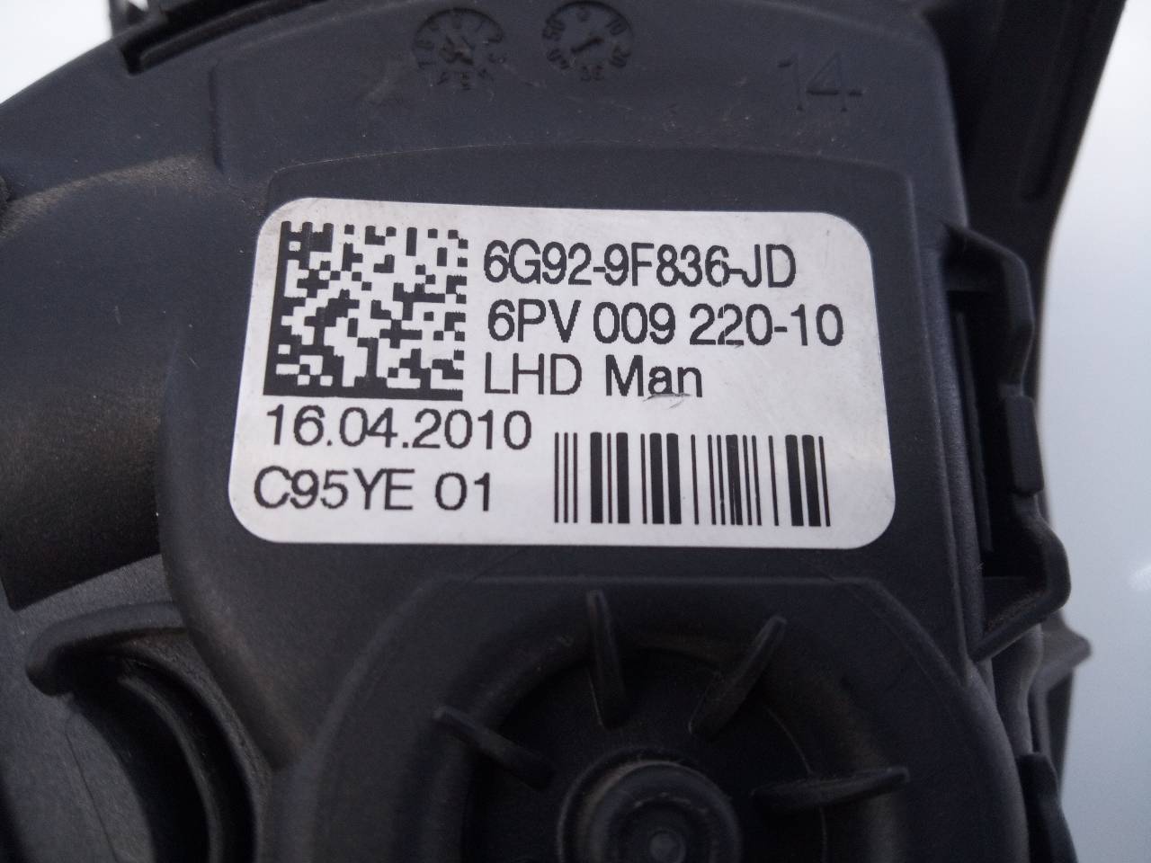 FORD S-Max 1 generation (2006-2015) Akseleratoriaus (gazo) pedalas 6G929F836JD, 6PV00922010, E3-B3-34-3 18703383