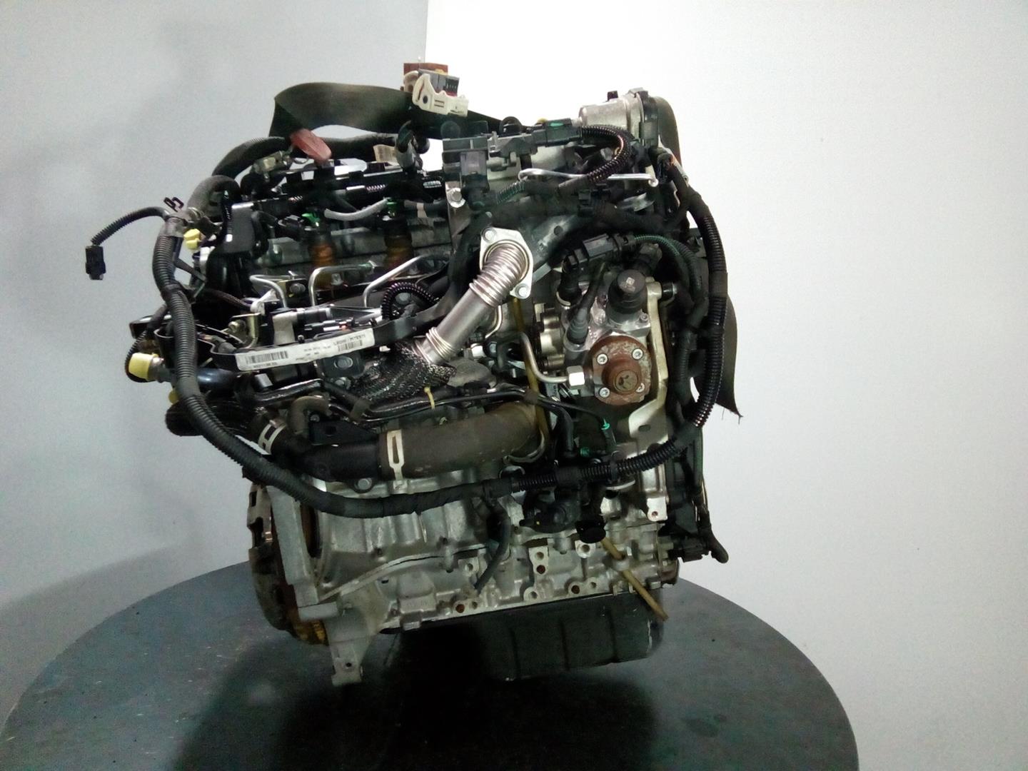 PEUGEOT 208 Peugeot 208 (2012-2015) Engine 8HR,M1-B2-35 18567572