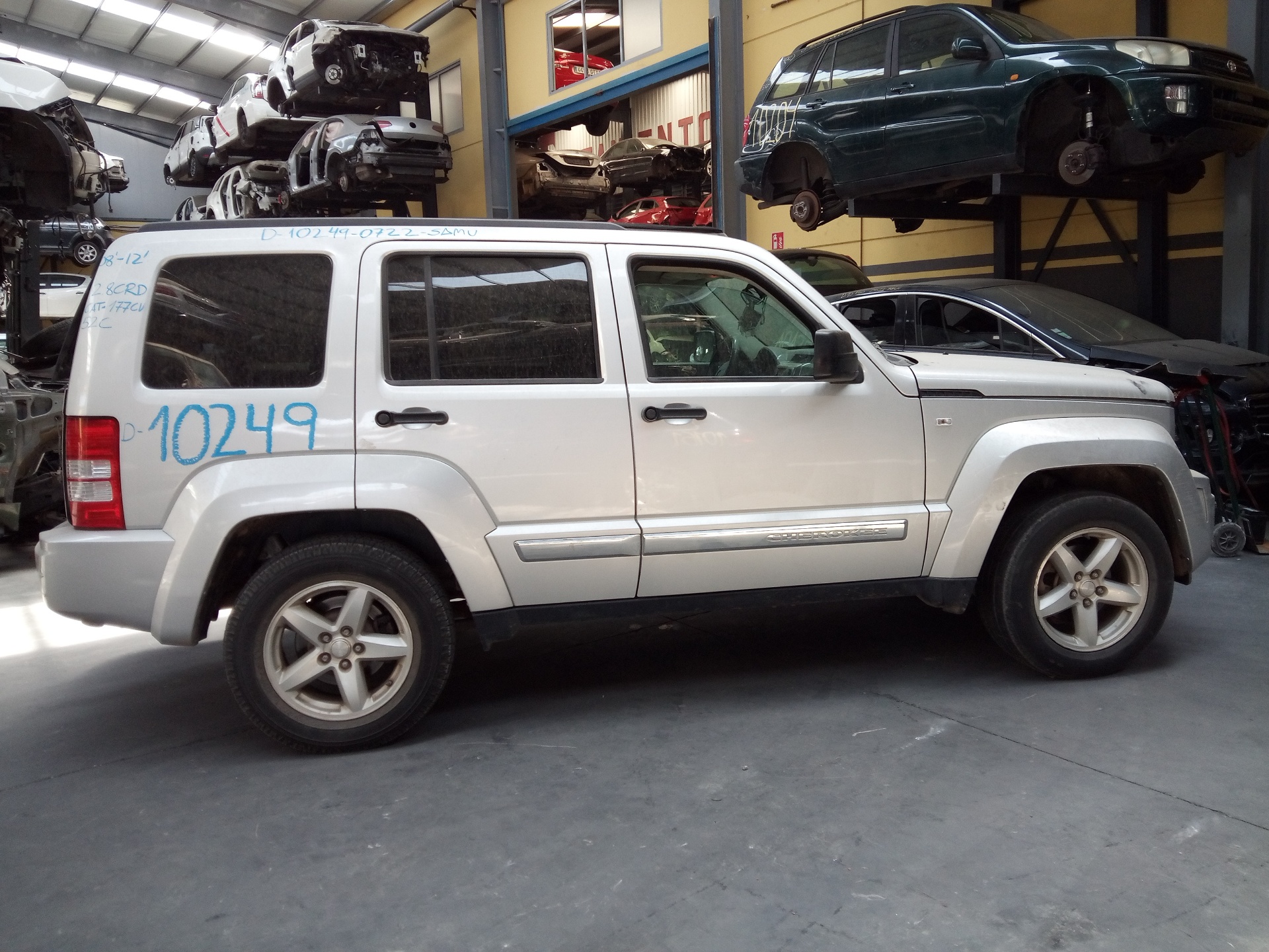 JEEP Grand Cherokee 4 generation (WK) (2004-2024) Galinių dešinių durų stiklo pakelėjas 907335003452,P2-B4-23 20956463