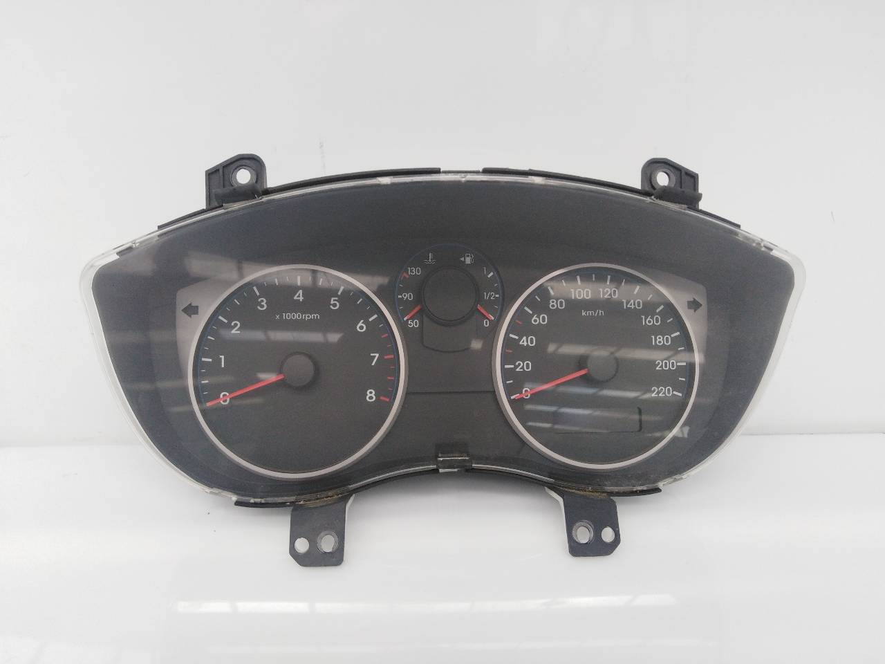 MERCEDES-BENZ i20 PB (1 generation) (2008-2014) Instrumentu panelis/spidometrs 940131J201, A2C83117200, E2-B5-2-2 21796109