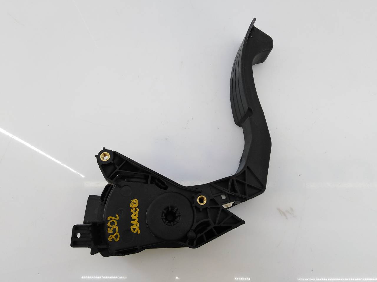 DACIA Sandero 2 generation (2013-2020) Throttle Pedal 180022703RC, 6PV00997803, E2-A1-17-7 23201705