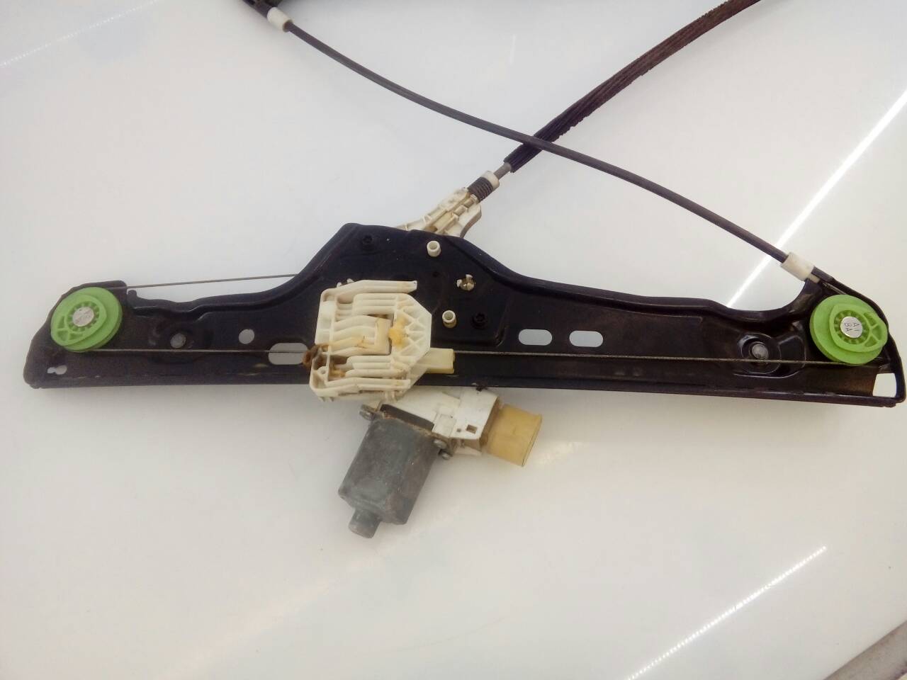 BMW 3 Series E90/E91/E92/E93 (2004-2013) Front Right Door Window Regulator 7060266S,E1-A3-4-2 18634054