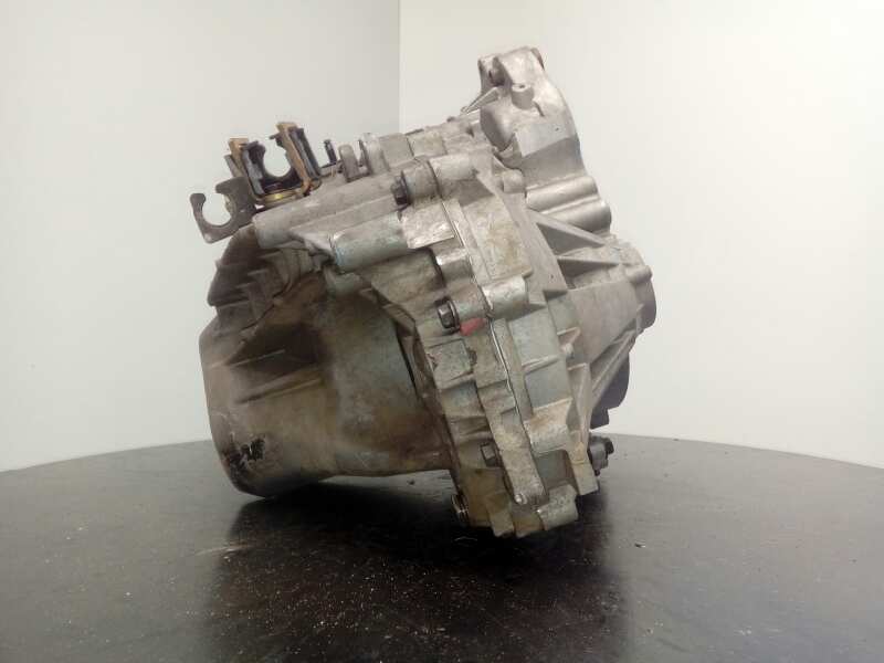 MAZDA 850 1 generation (1992-1997) Gearbox M56L2,M1-A1-158 18568247