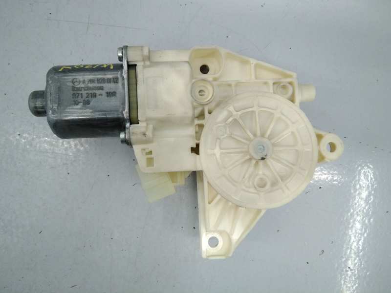 MERCEDES-BENZ C-Class W204/S204/C204 (2004-2015) Front Left Door Window Regulator Motor A2048200142, E1-A2-40-1 18539240