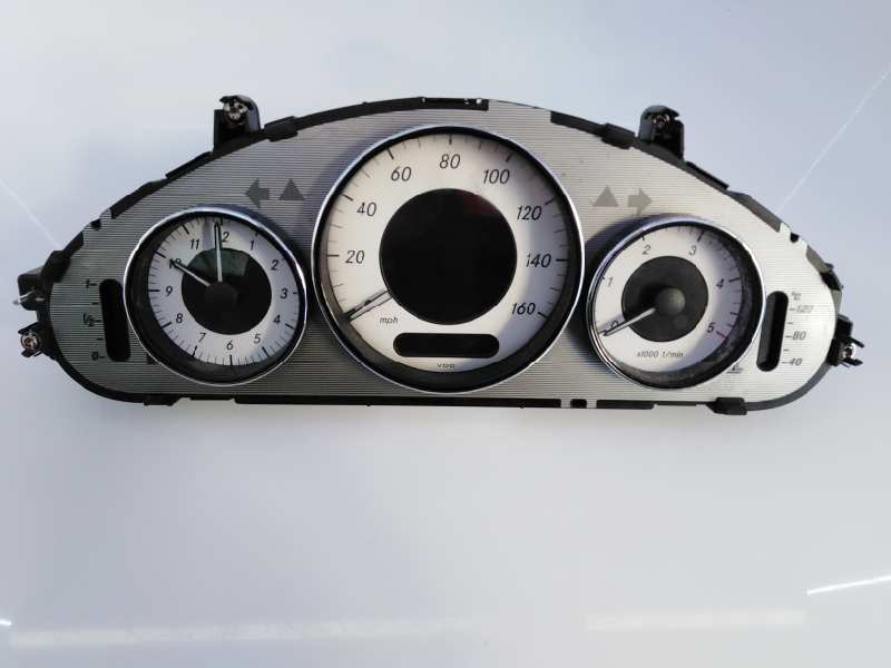 MERCEDES-BENZ CLS-Class C219 (2004-2010) Speedometer A2195402347, 110080383031, E3-A1-18-7 18649580