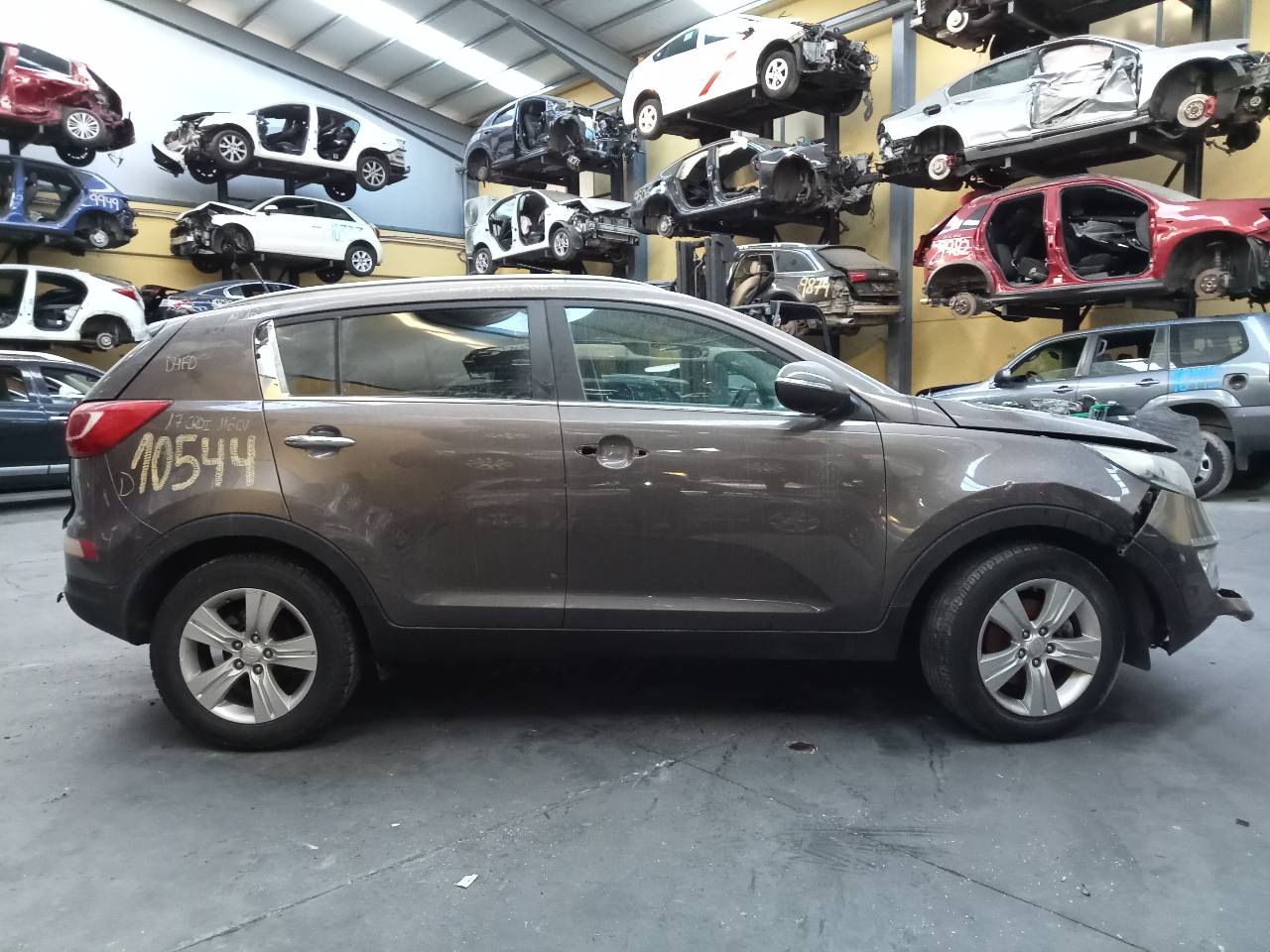 KIA Sportage 3 generation (2010-2015) Зеркало передней правой двери E2-B5-50-1 20958805