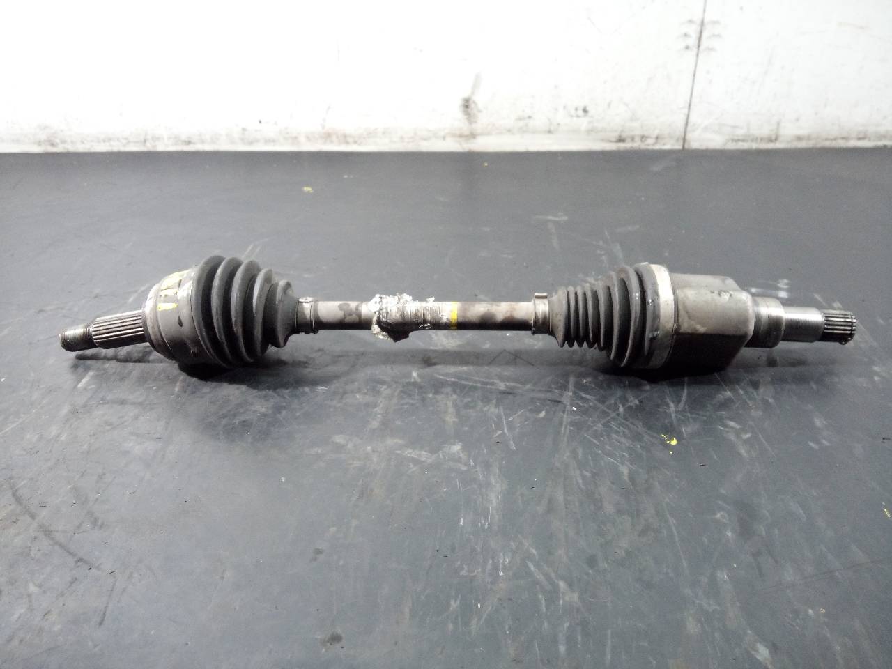 FORD Transit 4 generation (2013-2024) Front Left Driveshaft P1-B6-32 23293710