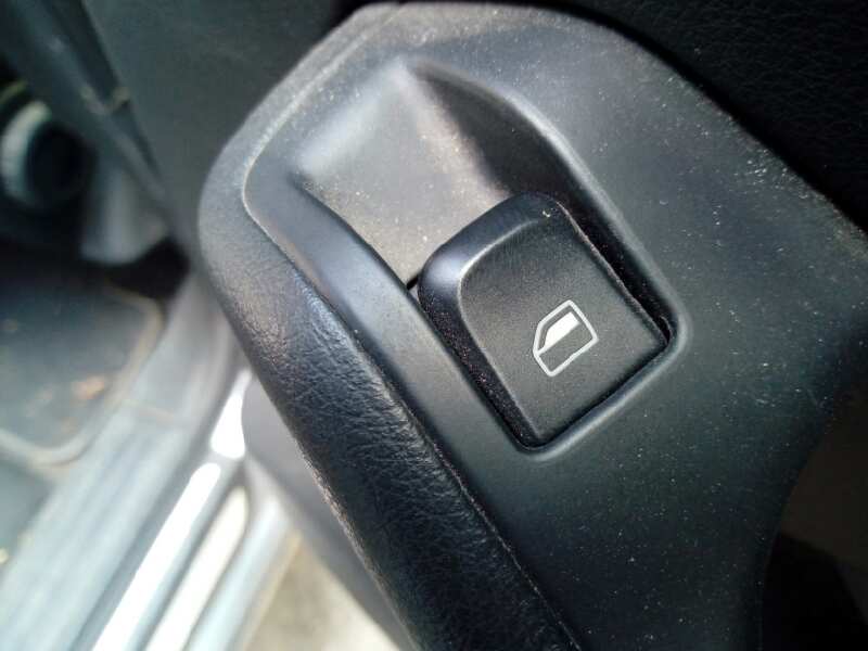 AUDI A6 C6/4F (2004-2011) Rear Right Door Window Control Switch 8K0959855AFKZ 18571150