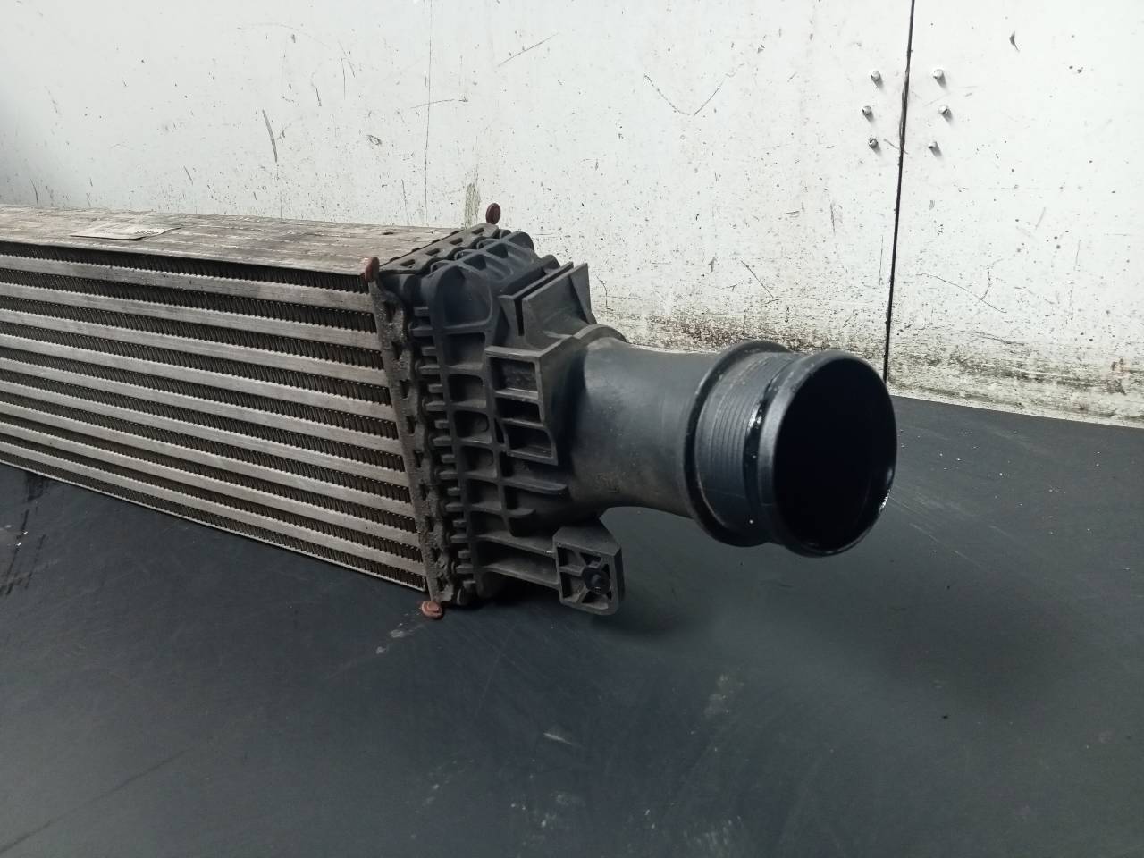 AUDI A4 B8/8K (2011-2016) Radiateur de refroidisseur intermédiaire P2-A11-12, 8K0145805G 24071928