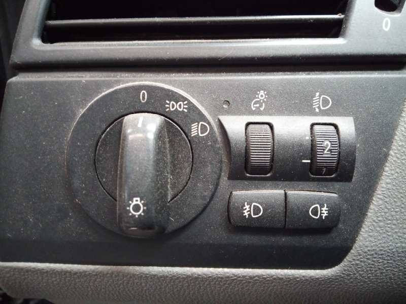BMW X3 E83 (2003-2010) Headlight Switch Control Unit 61318363662 18639636
