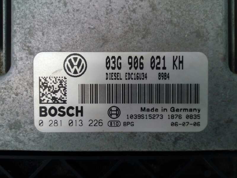 VOLKSWAGEN Golf 5 generation (2003-2009) Motorkontrolenhed ECU 0281013226,03G906021KH,E2-A1-25-1 18488696