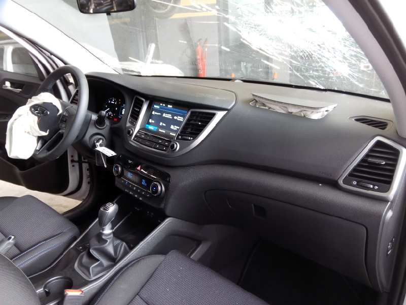 HYUNDAI Tucson 3 generation (2015-2021) Capteur de débit massique d'air MAF 281642A500,9021050002,E3-A3-45-4 18376765