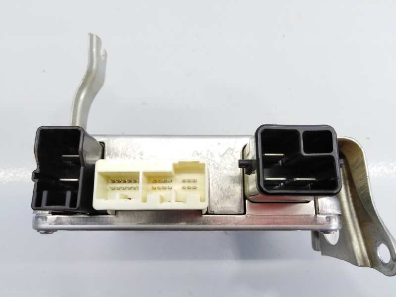 Módulo electronico 2ADFTV 8965042040 de Toyota Rav 4 (a3) 2005-2013 136 CV - pieza usada