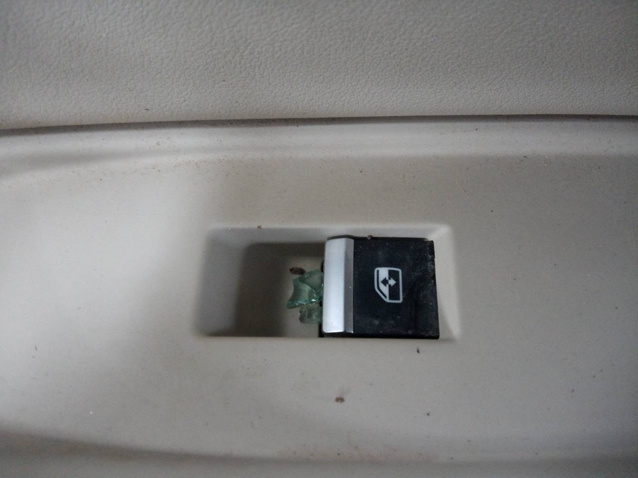 AUDI A5 F5 (2016-2024) Front Right Door Window Switch 26267745