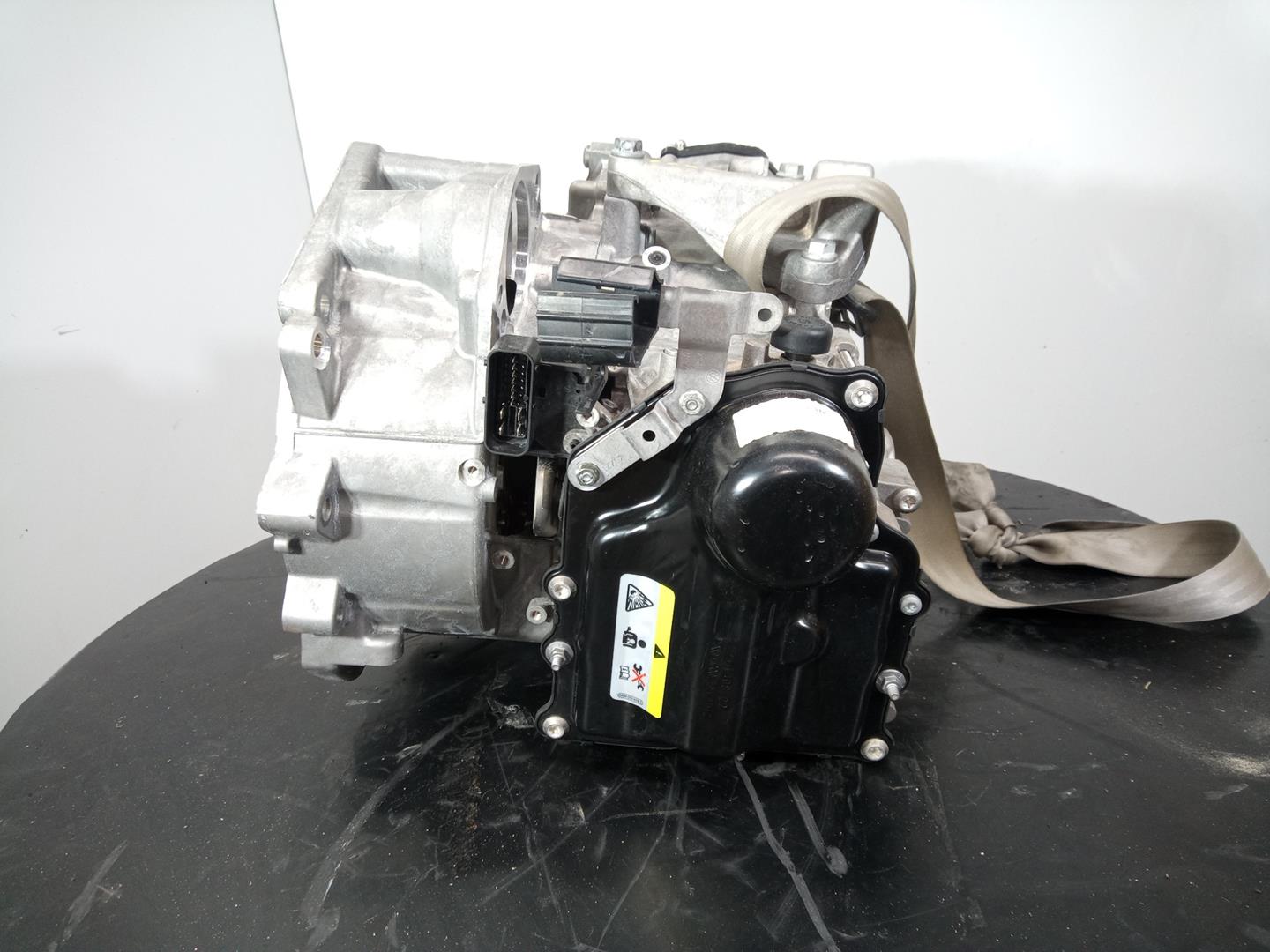 SUZUKI Alhambra 2 generation (2010-2021) Gearbox URK,M1-A1-136 21436741