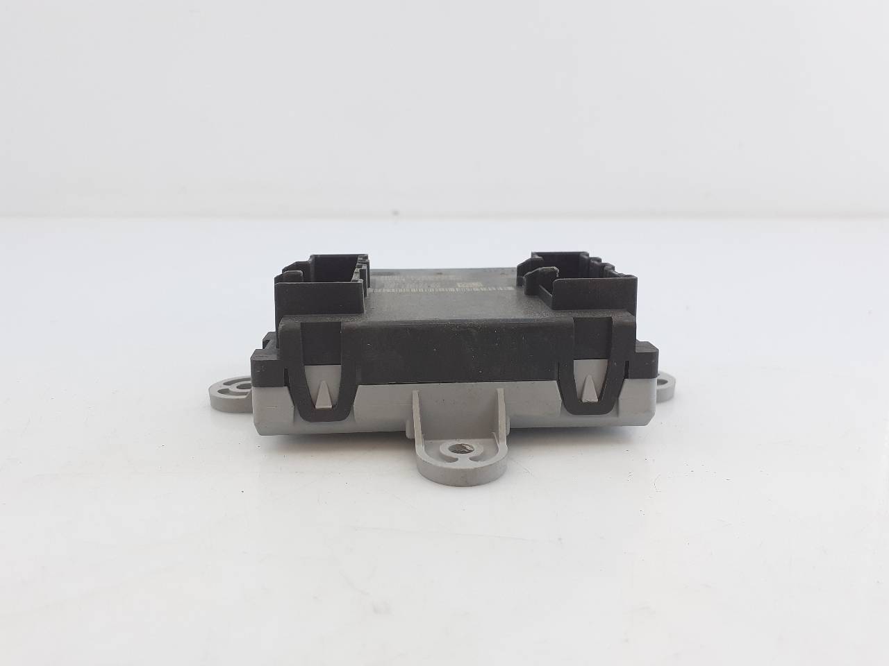 LAND ROVER Range Rover Evoque L538 (1 gen) (2011-2020) Unitate de control ușă dreapta față HK8314D617BB, 10145178, E3-B3-9-4 18738839