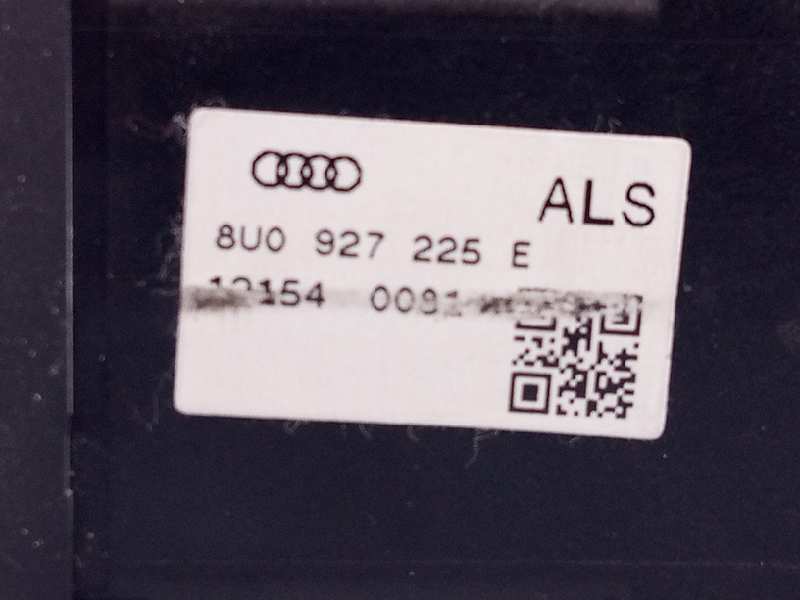 AUDI Q3 8U (2011-2020) Rokas bremzes rokturis E1-B6-35-4 18608662