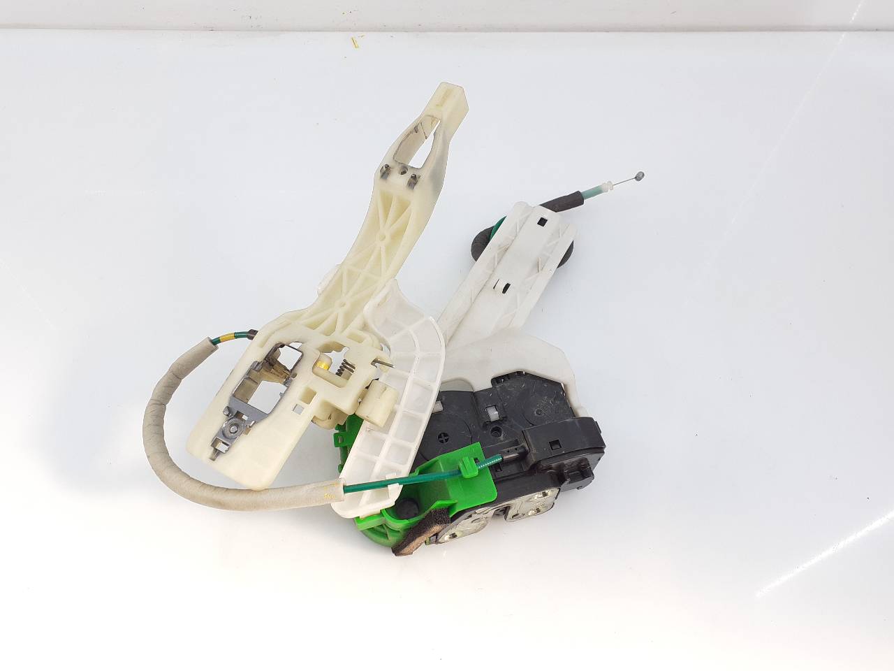 HYUNDAI i40 VF (1 generation) (2011-2020) Rear Right Door Lock 814203Z000, E2-B5-4-2 24483845