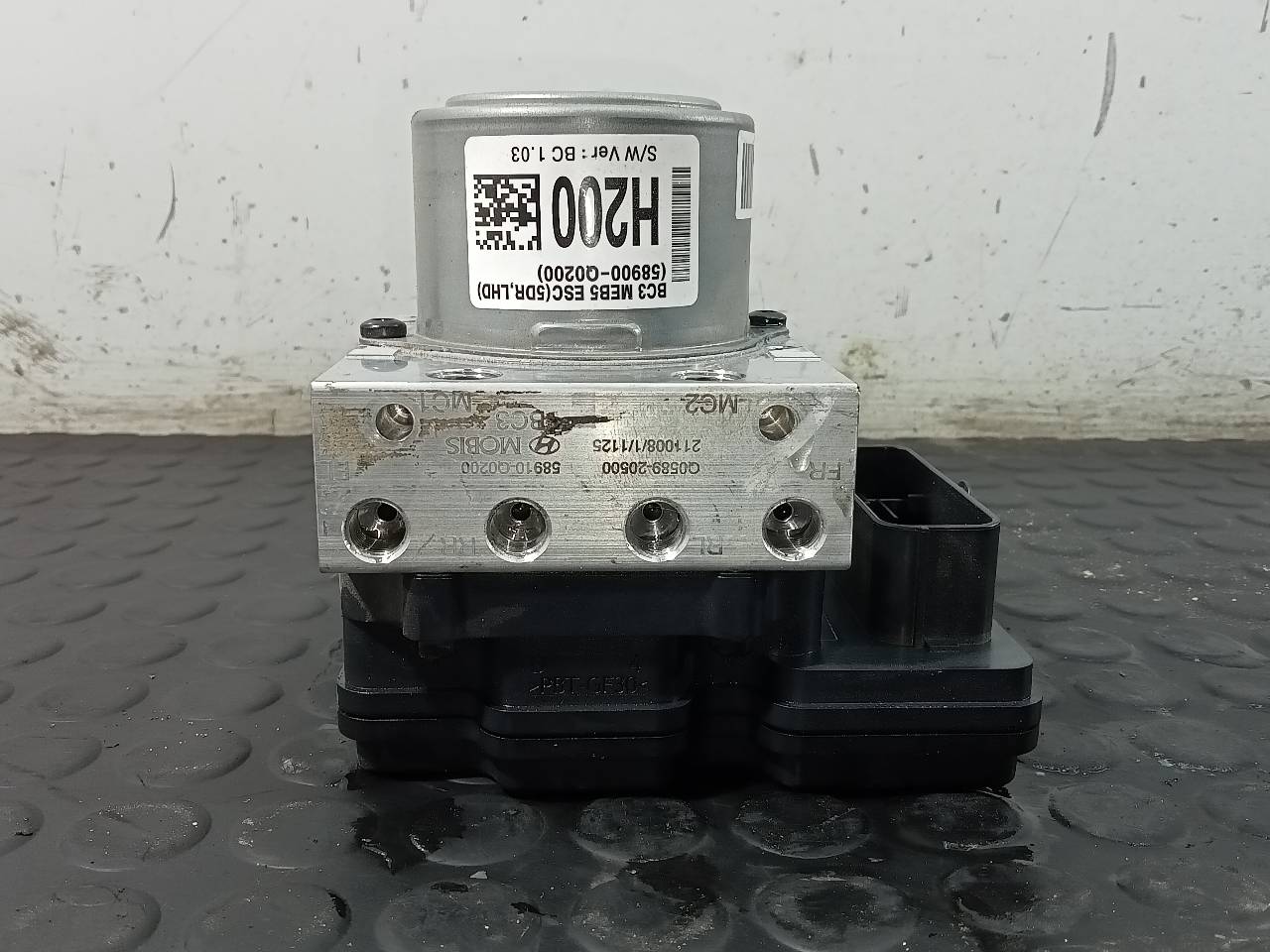 HYUNDAI i20 IB (2 generation) (2014-2020) ABS Pump 58910Q0200,P3-A8-28-2 24053441