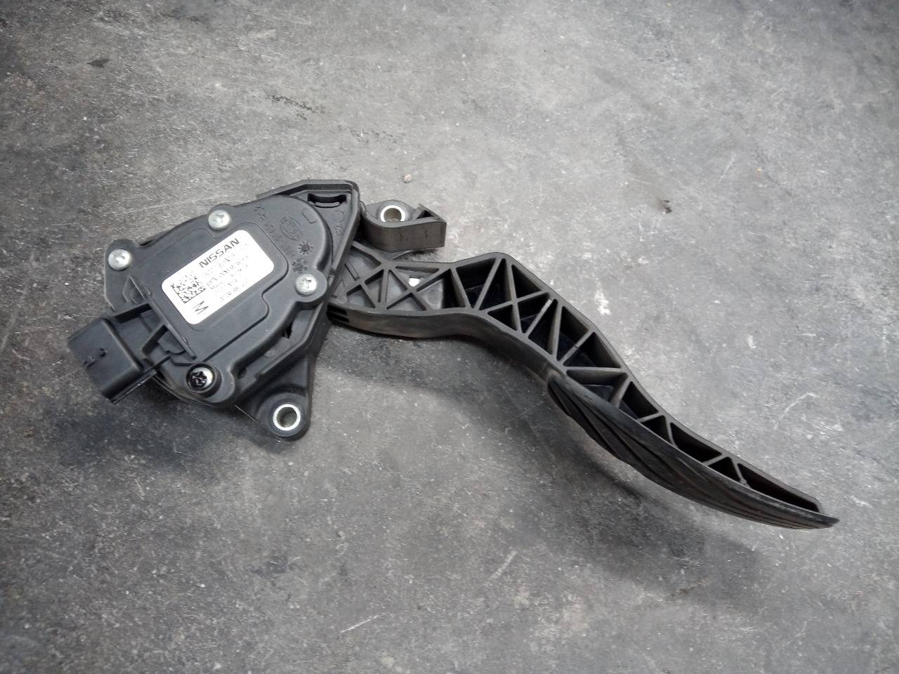 NISSAN Qashqai 2 generation (2013-2023) Педаль газа 180024BA0B 20967714