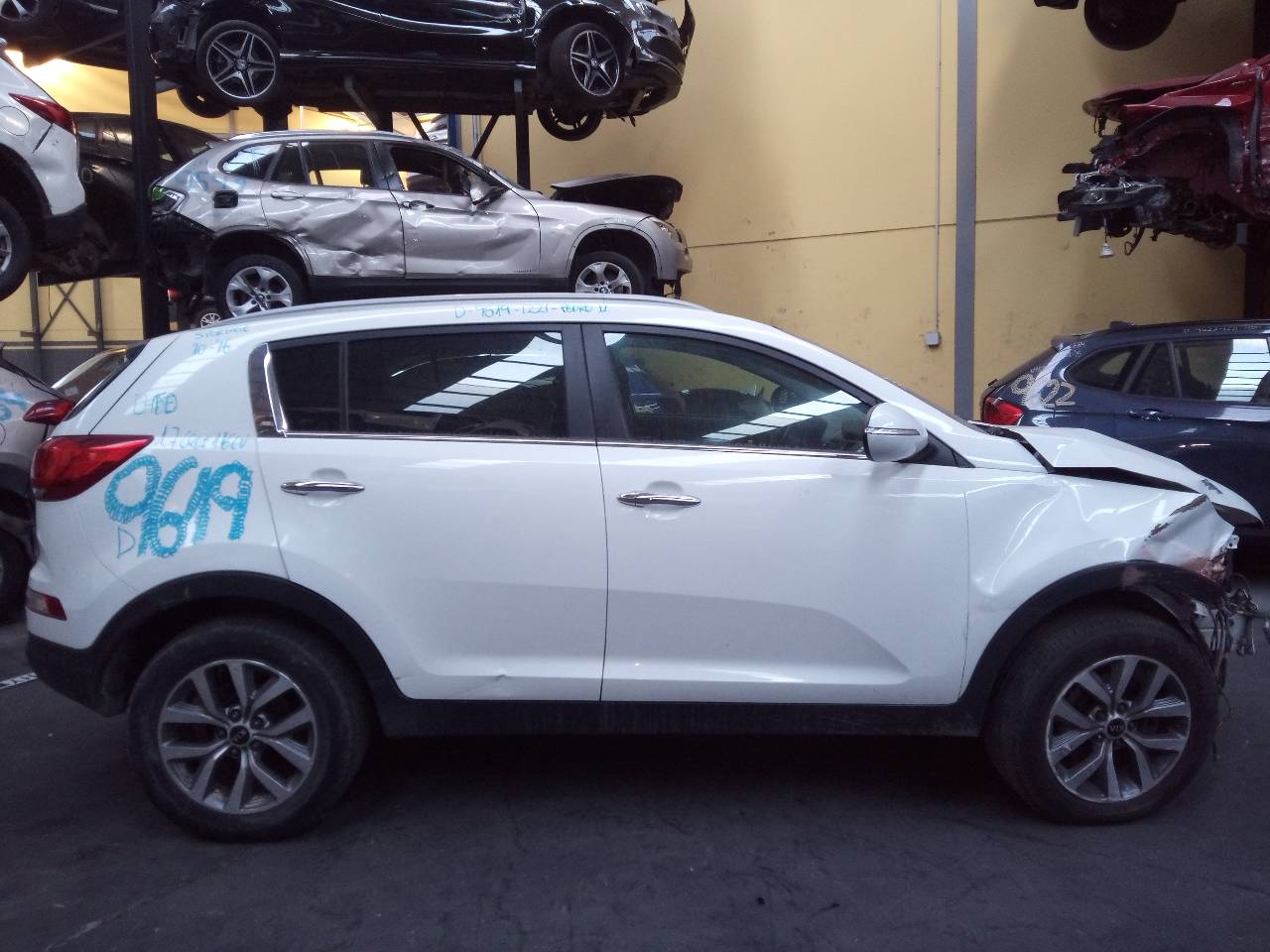 KIA Sportage 3 generation (2010-2015) Priekinių valytuvų mechanizmas (trapecija) E2-B5-10-2 18759112