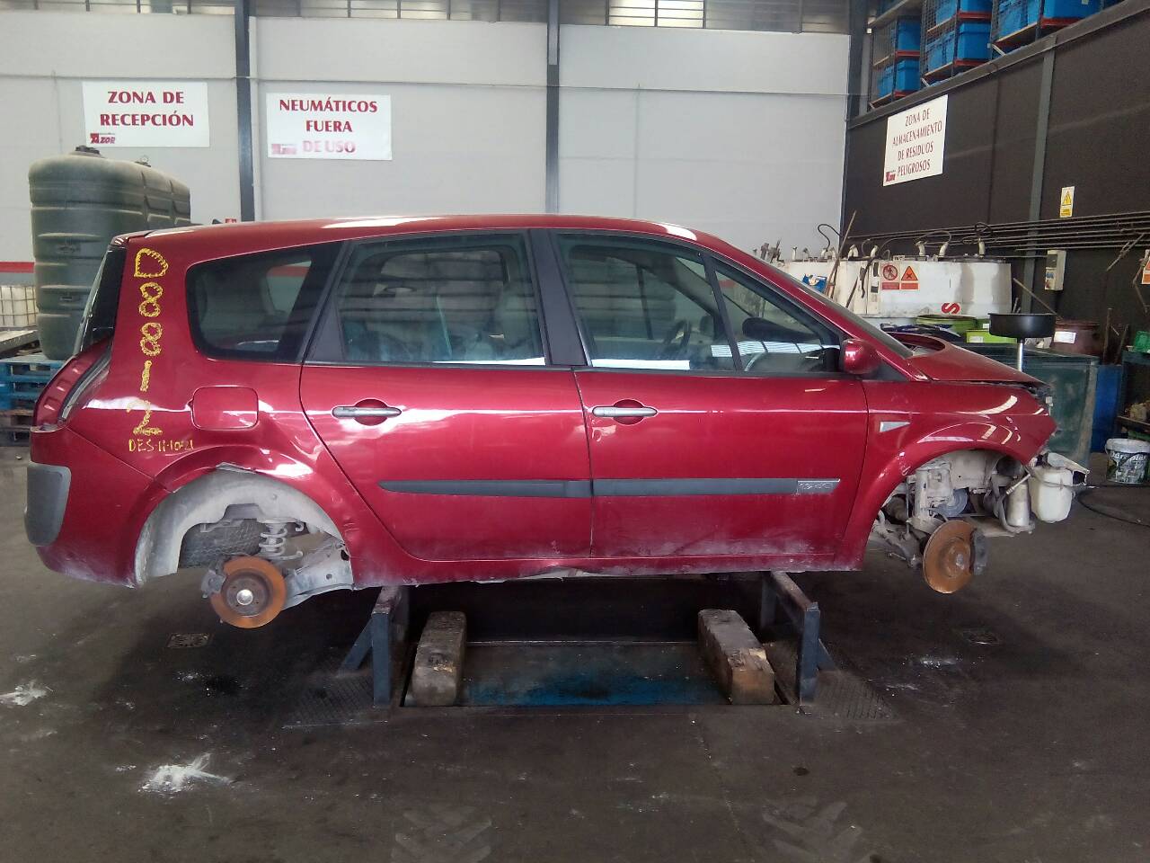 RENAULT Scenic 2 generation (2003-2010) Другая деталь 8200125077, S118539002D, T1-5-A1-3 18766913