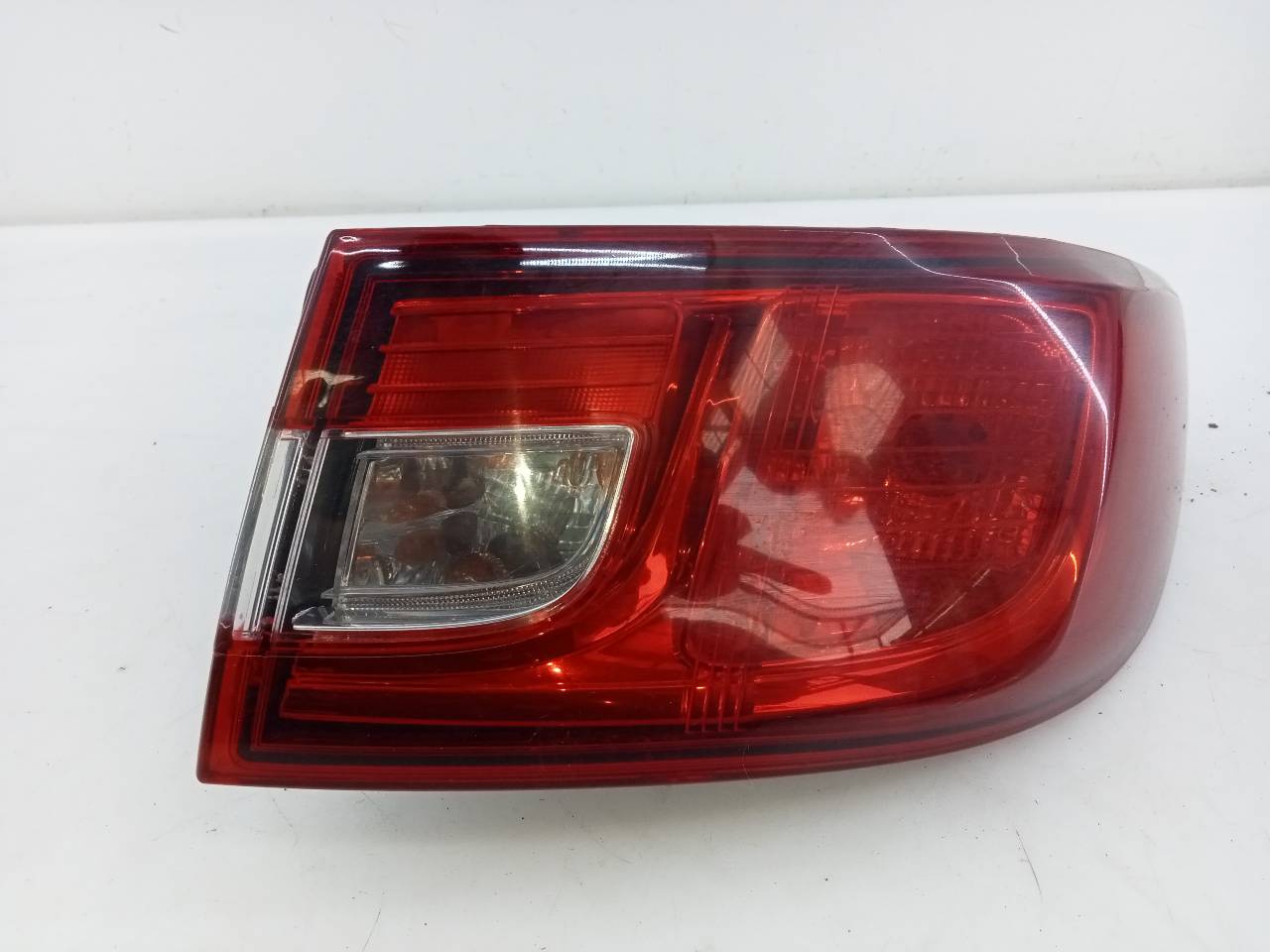 RENAULT Clio 4 generation (2012-2020) Rear Right Taillight Lamp 265509846R,E1-A1-39-1 20697487