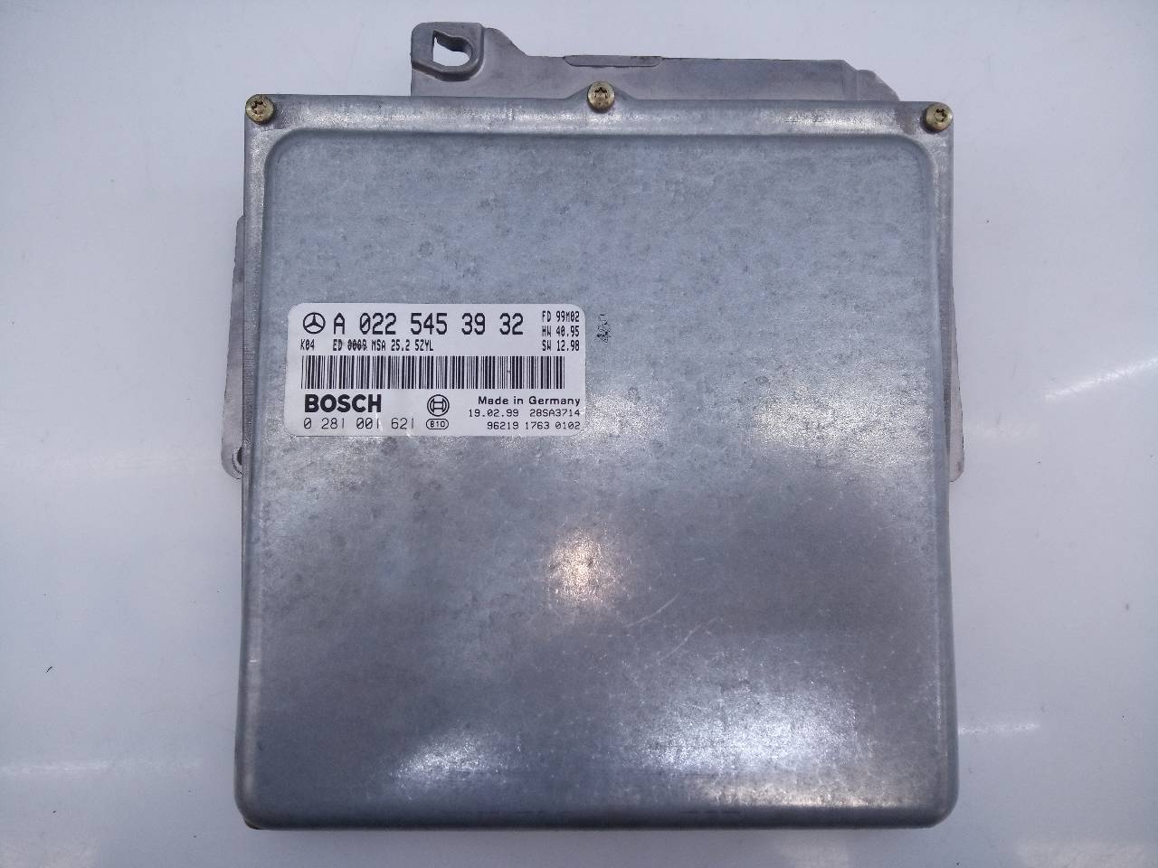 MERCEDES-BENZ E-Class W210 (1995-2002) Engine Control Unit ECU A0225453932,0281001621,E3-A1-12-3 20953838