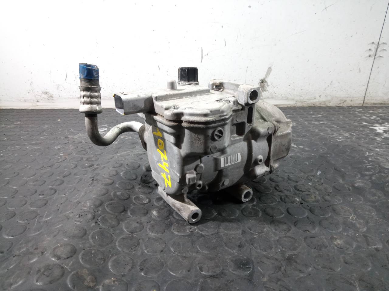 TOYOTA Prius 3 generation (XW30) (2009-2015) Air Condition Pump 0422000212, HFC134A, P3-B2-2-3 20961459