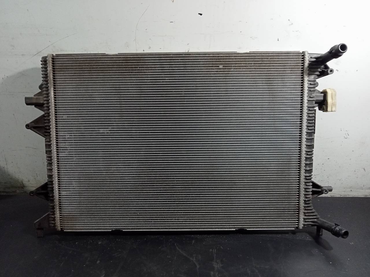 VOLKSWAGEN Caddy 4 generation (2015-2020) Air Con radiator 5K0121251S, P2-B6-6 23301113