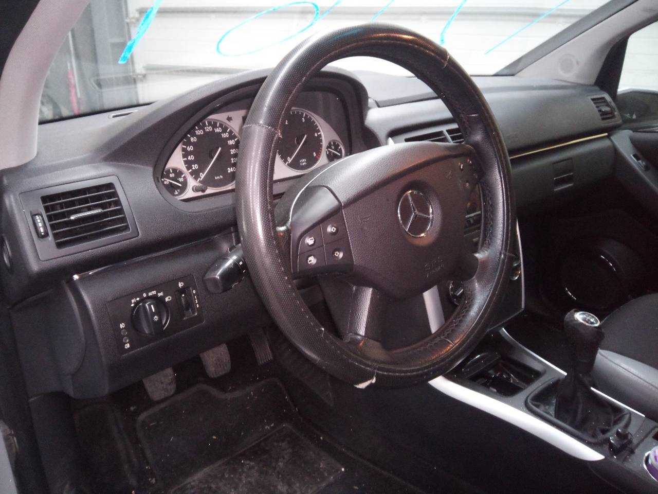 MERCEDES-BENZ B-Class W245 (2005-2011) Greičių dėžė (pavarų dėžė) 711640 24107955