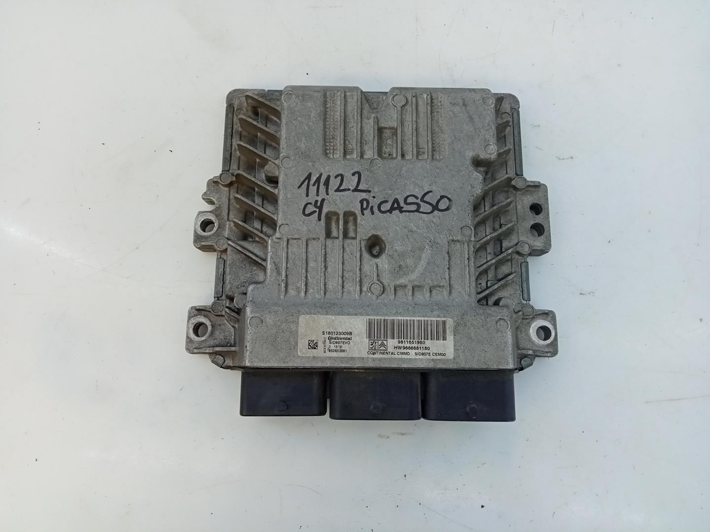 CITROËN C4 Picasso 2 generation (2013-2018) Блок управления двигателем 9811651980, 180123009B, E3-B2-25-2 24071479
