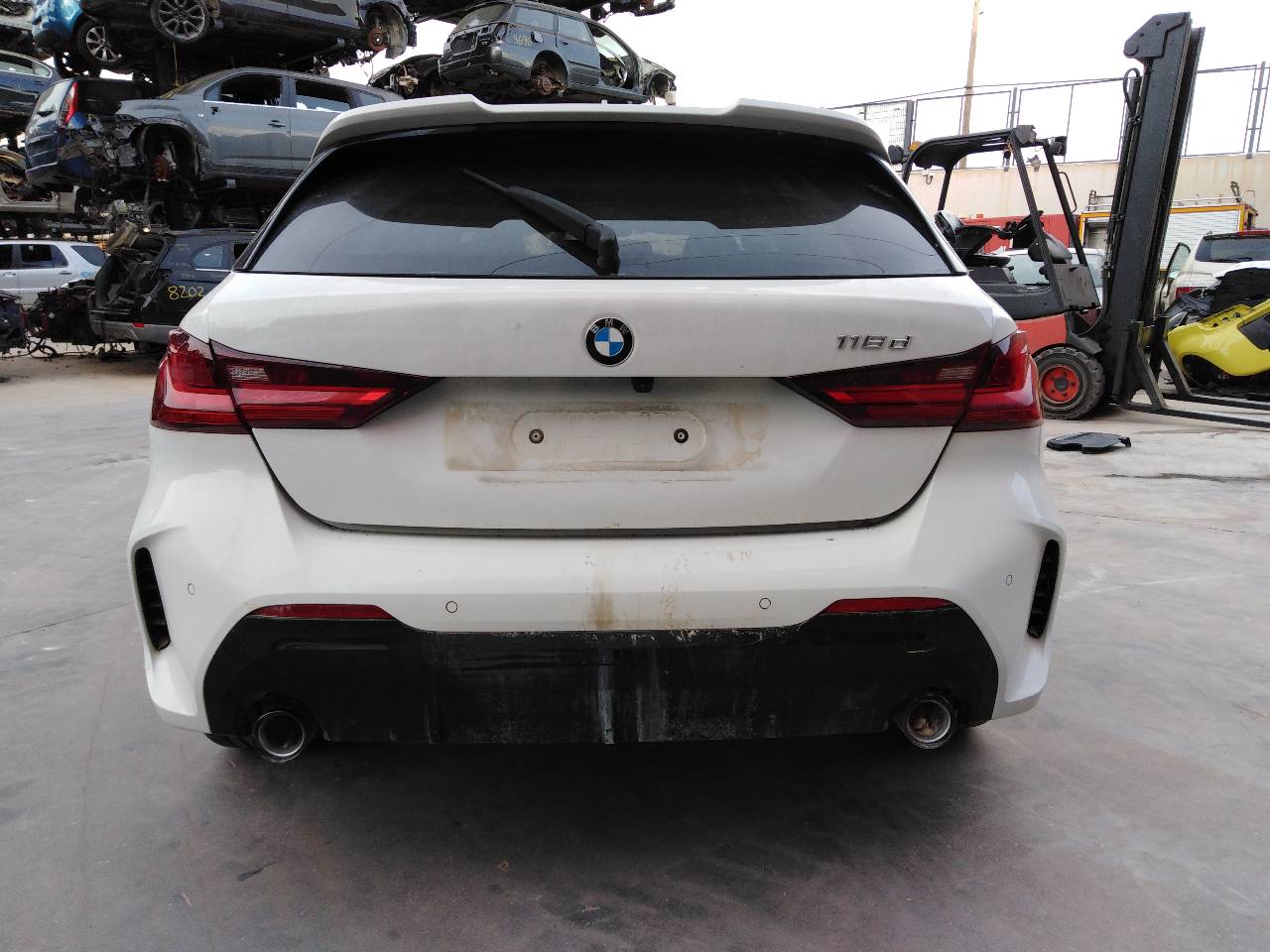 BMW 1 Series F40 (2019-2024) Galinis papildomas stop žibintas 24387478