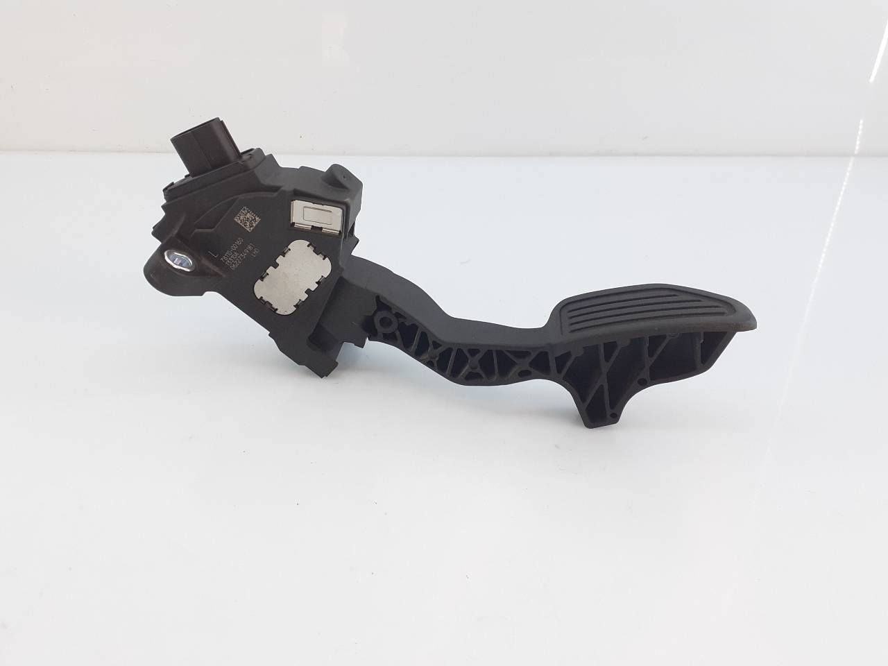 TOYOTA Yaris 3 generation (2010-2019) Throttle Pedal 781100D160,E3-B2-24-1 18766571