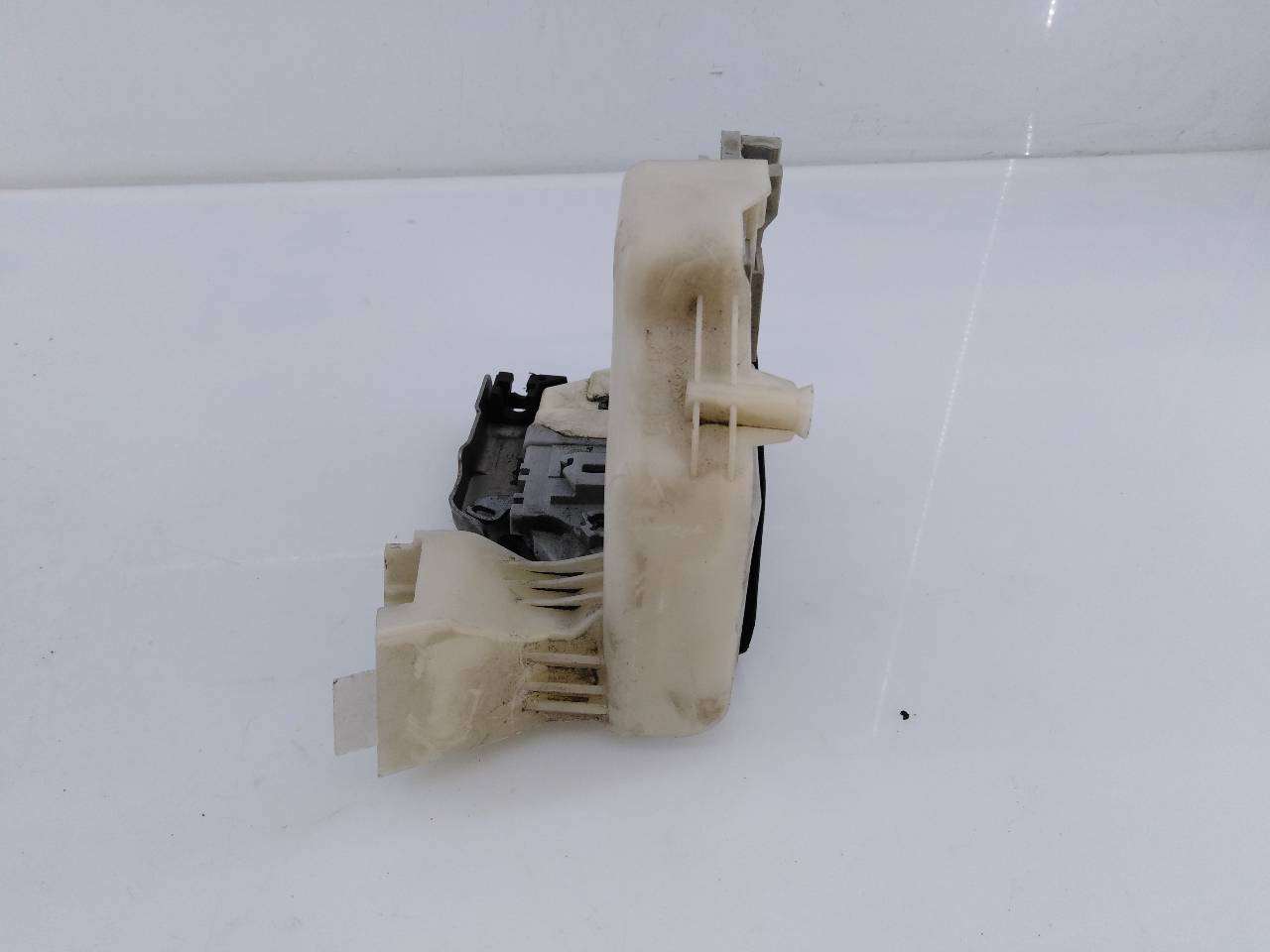 AUDI A6 C6/4F (2004-2011) Front Right Door Lock E1-B6-56-2, 8J1837015C 18705404