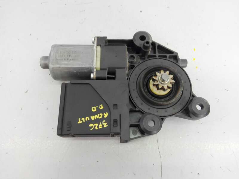 RENAULT Scenic 3 generation (2009-2015) Front Right Door Window Control Motor 0130822478, E1-A1-8-1 18361499