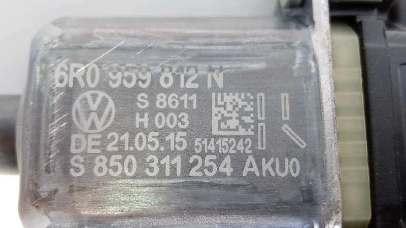 VOLKSWAGEN Polo 5 generation (2009-2017) Aizmugurējo labo durvju loga vadības motorīts 6R0959812N, 0130822533, E1-A5-51-1 18476148