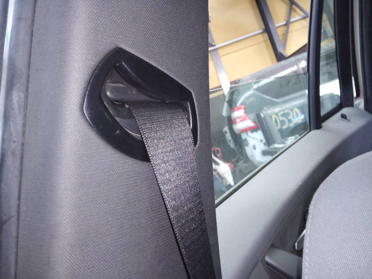 BMW X3 E83 (2003-2010) Front Right Seatbelt 24516299
